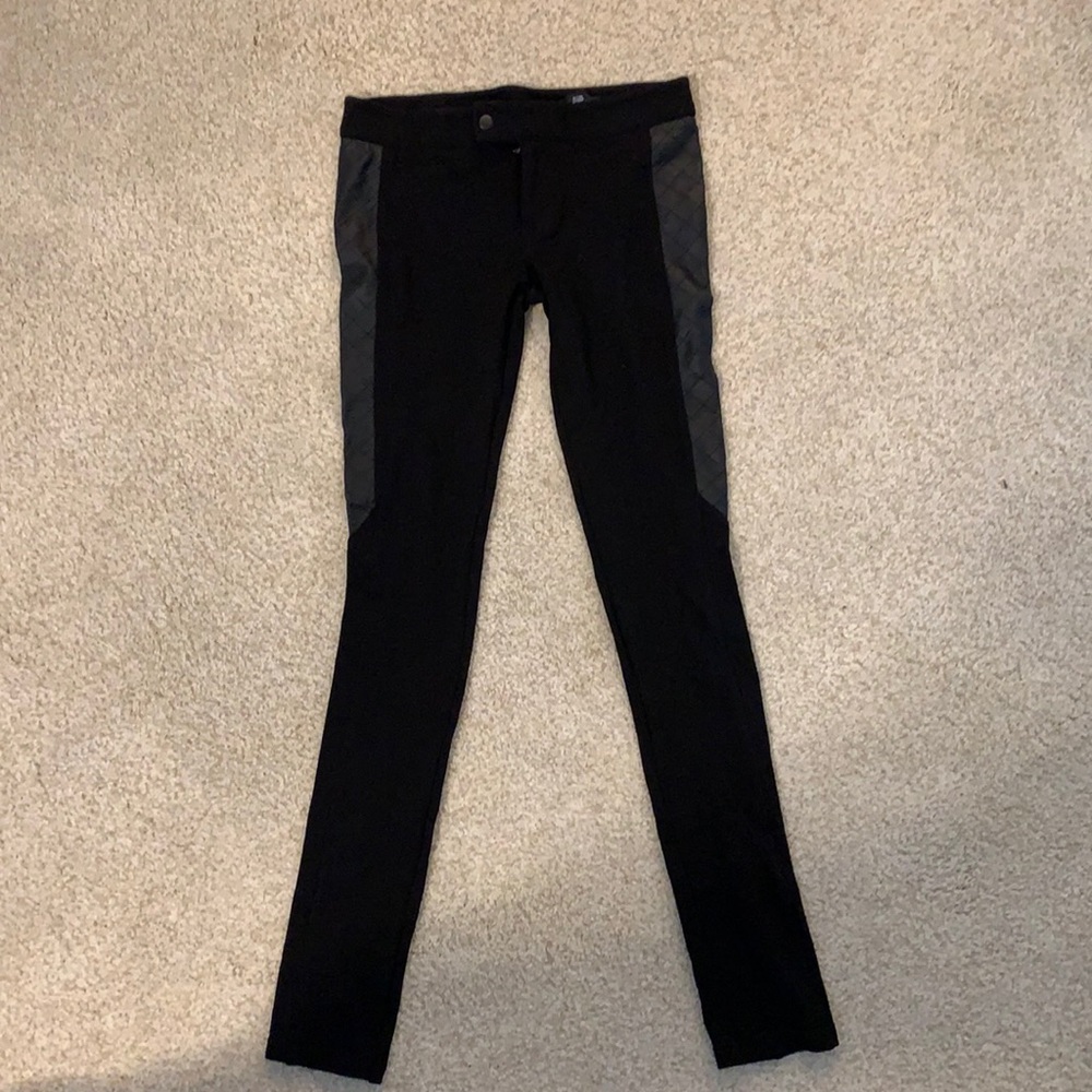 Club Monaco leggings with leather detail